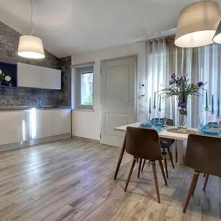 Apartment Faenza Elegant *